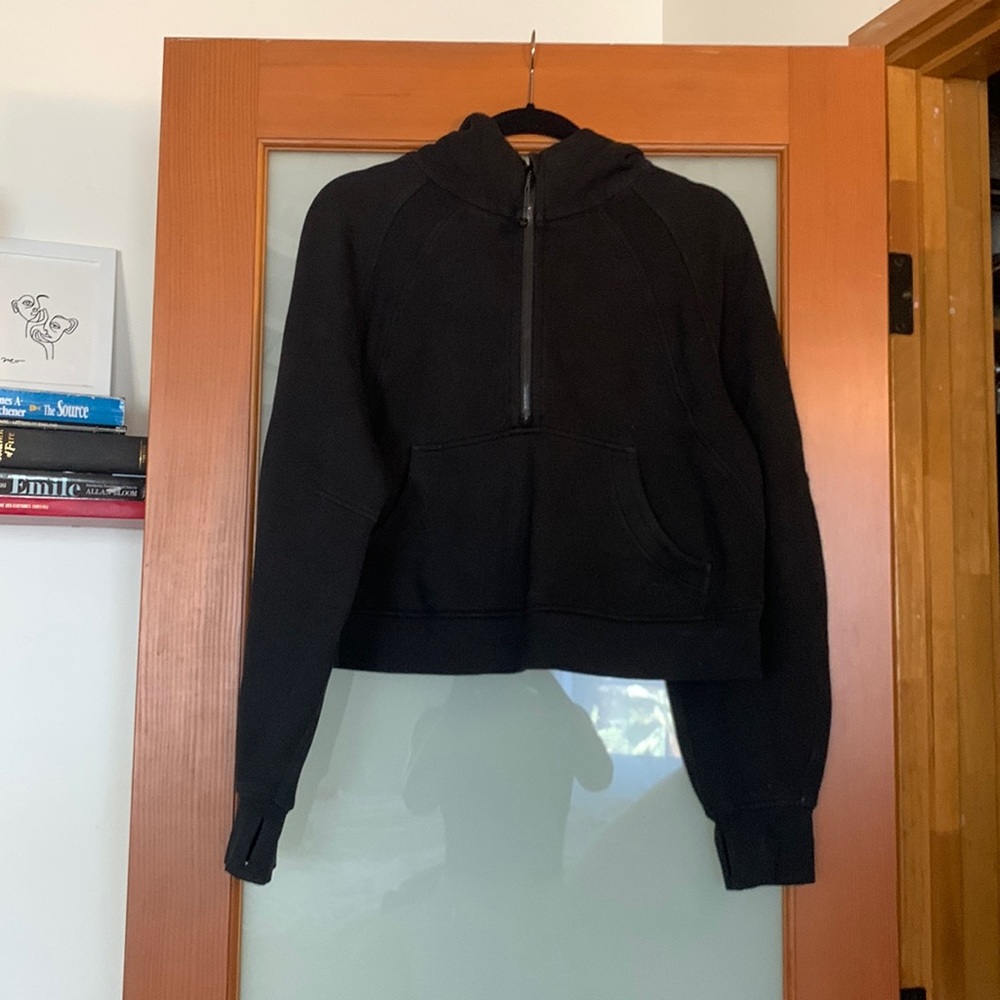 Lululemon scuba oversized crop hoodie